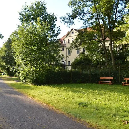 Apartman Domizil Im Schloss Hummelshain