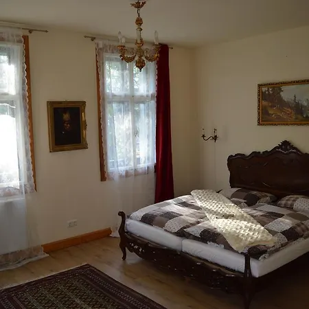 Apartman Domizil Im Schloss Hummelshain