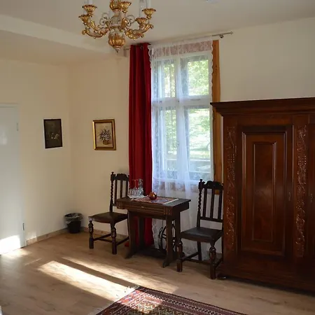 Domizil Im Schloss Apartman