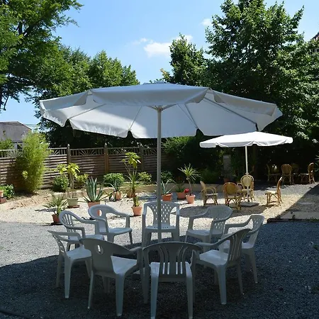 Apartament Domizil Im Schloss Hummelshain
